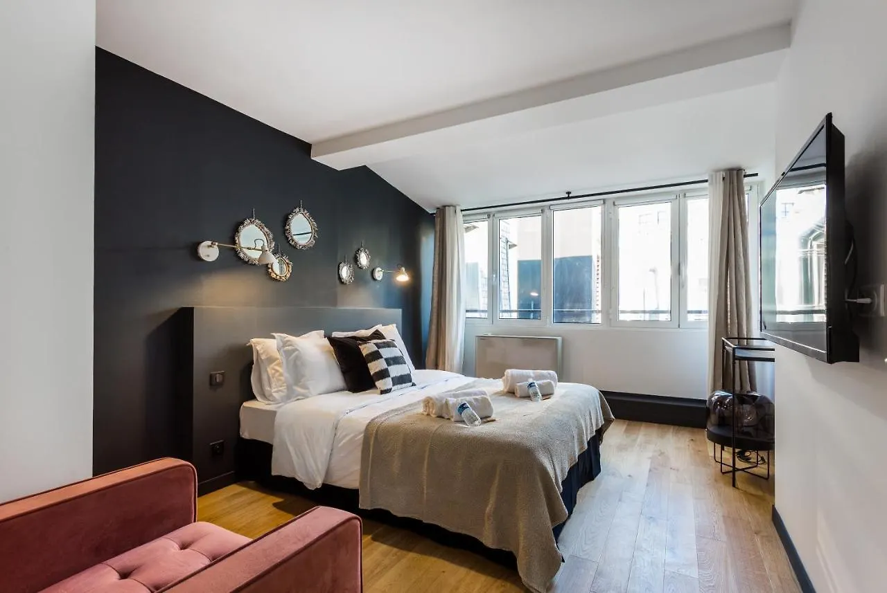 Elegance And Confort - 2br-4p - Champs Elysees 파리